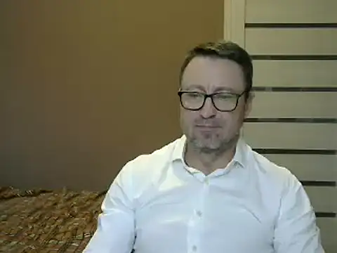 Snapshot of HarrySnake chatting on December 2024 10:17:02 AM HarrySnake online show from December 2024 10:17:02 AM