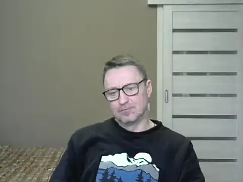 Snapshot of HarrySnake chatting on February 2025 01:00:02 PM HarrySnake online show from February 2025 01:00:02 PM