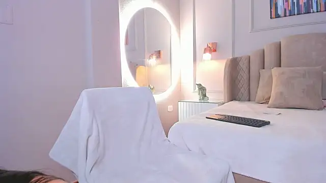 Snapshot of aria_greco chatting on December 2024 02:43:01 AM aria greco online show from December 2024 02:43:01 AM