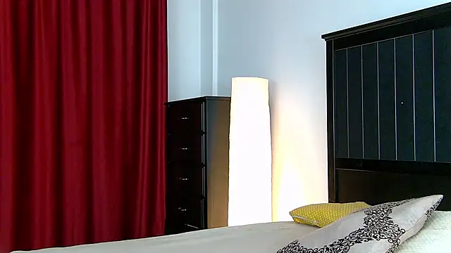 Yanira Muslim online show from November 2025 05:12:03 AM