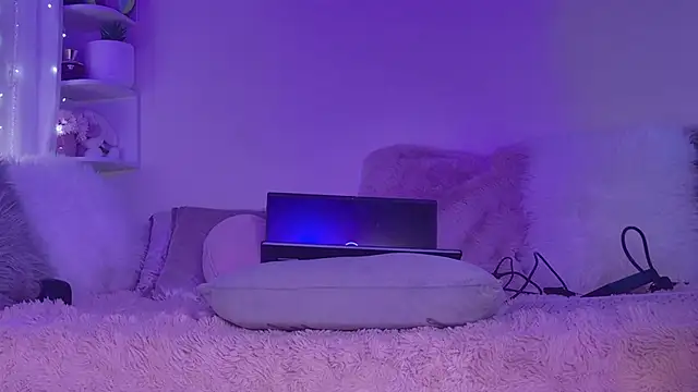 KatBigBum online show from October 2025 08:03:01 AM