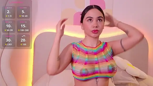 innocentlady  online show from December 2025 09:21:02 PM