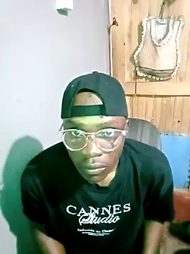 Snapshot of 199Gif chatting on November 2025 12:42:02 PM 199Gif online show from November 2025 12:42:02 PM