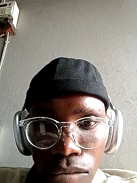 Snapshot of 199Gif chatting on December 2025 01:16:01 PM 199Gif online show from December 2025 01:16:01 PM