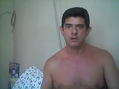Snapshot of Marobronco chatting on July 2026 04:31:01 PM Marobronco online show from July 2026 04:31:01 PM