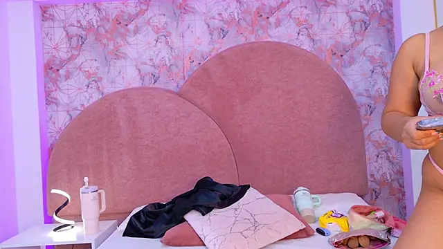 Sara Desire online show from September 2025 11:47:01 AM