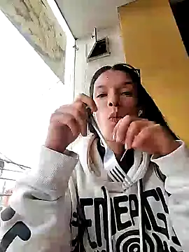 Snapshot of rebekka_simpson chatting on February 2025 07:02:01 PM rebekka simpson online show from February 2025 07:02:01 PM