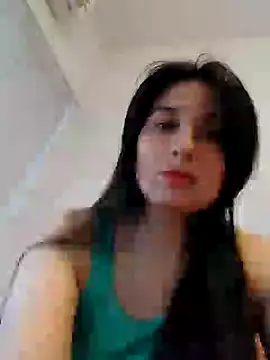 Snapshot of Bigyummmzul chatting on January 2025 09:46:02 PM Bigyummmzul online show from January 2025 09:46:02 PM