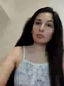 Snapshot of Bigyummmzul chatting on February 2025 02:45:02 AM Bigyummmzul online show from February 2025 02:45:02 AM