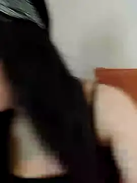 Snapshot of Bigyummmzul chatting on February 2025 04:35:02 PM Bigyummmzul online show from February 2025 04:35:02 PM