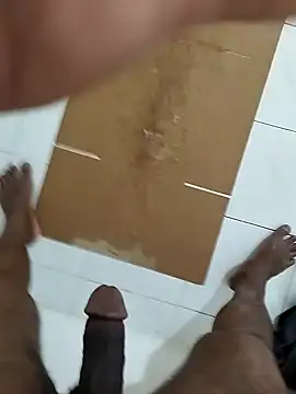 Snapshot of cenyon124 chatting on November 2025 04:11:02 PM cenyon124 online show from November 2025 04:11:02 PM