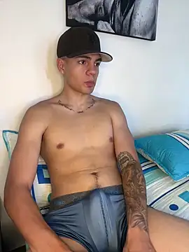 santiago sosa24 online show from May 2026 03:17:02 PM