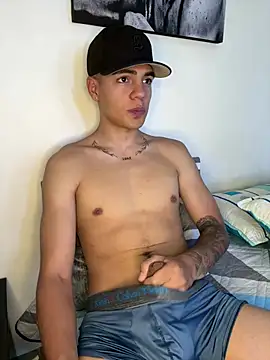 santiago sosa24 online show from June 2026 04:27:02 PM