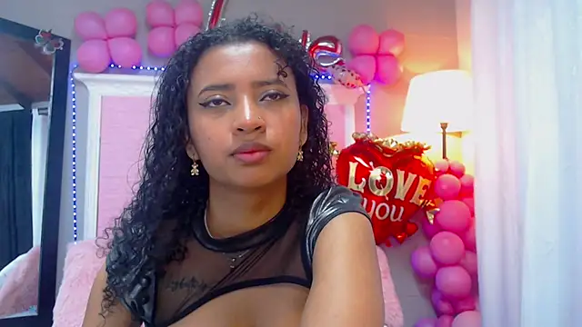Snapshot of JessyZoe chatting on February 2025 01:30:02 PM JessyZoe online show from February 2025 01:30:02 PM