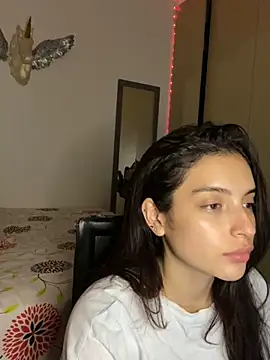 Snapshot of dakota_le chatting on January 2025 01:23:01 AM dakota le online show from January 2025 01:23:01 AM