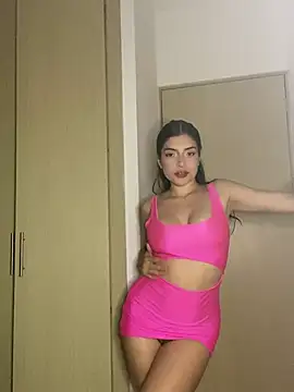 Snapshot of dakota_le chatting on February 2025 11:43:02 PM dakota le online show from February 2025 11:43:02 PM