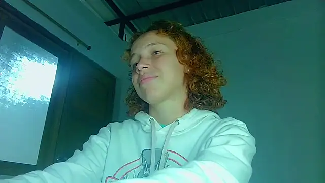 stephanie bennett04 online show from December 2025 04:17:01 AM