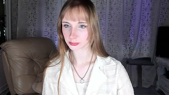 AprilHilll online show from March 2025 12:59:01 AM