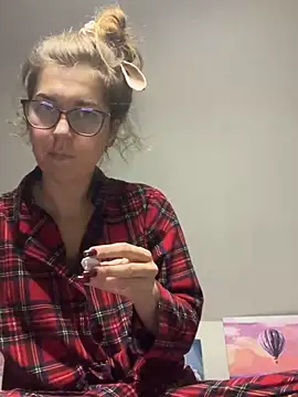 Snapshot of ur_pleasure_ chatting on December 2024 07:43:02 PM ur pleasure online show from December 2024 07:43:02 PM