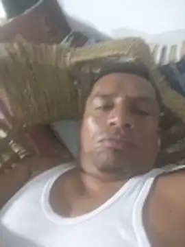 Snapshot of Elegante42per chatting on March 2026 02:17:01 AM Elegante42per online show from March 2026 02:17:01 AM