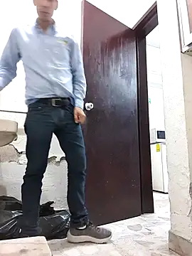 josehot151515 online show from December 2024 07:49:01 PM