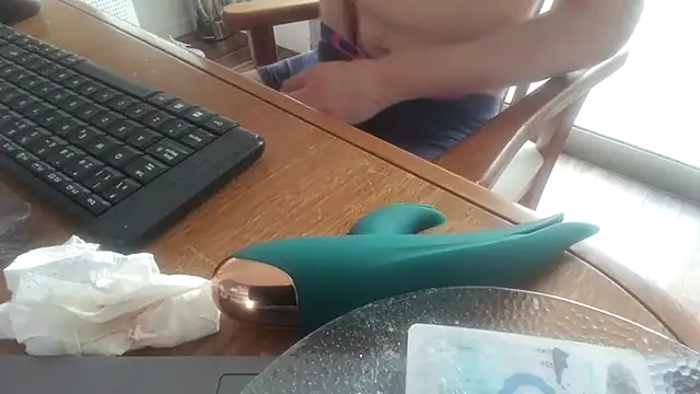 Snapshot of nicolaaaaas chatting on March 2025 09:54:02 PM nicolaaaaas online show from March 2025 09:54:02 PM