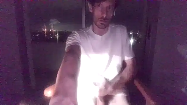 Snapshot of nicolaaaaas chatting on March 2025 09:12:01 AM nicolaaaaas online show from March 2025 09:12:01 AM