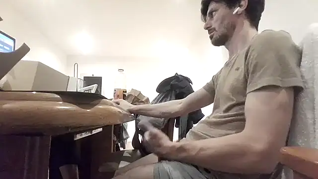 Snapshot of nicolaaaaas chatting on March 2025 04:57:02 AM nicolaaaaas online show from March 2025 04:57:02 AM