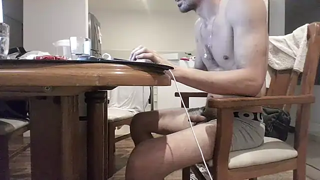 Snapshot of nicolaaaaas chatting on March 2025 08:55:02 AM nicolaaaaas online show from March 2025 08:55:02 AM