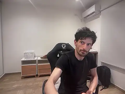 Snapshot of nicolaaaaas chatting on September 2025 06:48:01 AM nicolaaaaas online show from September 2025 06:48:01 AM