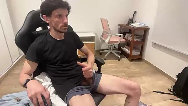 Snapshot of nicolaaaaas chatting on October 2025 09:07:02 AM nicolaaaaas online show from October 2025 09:07:02 AM