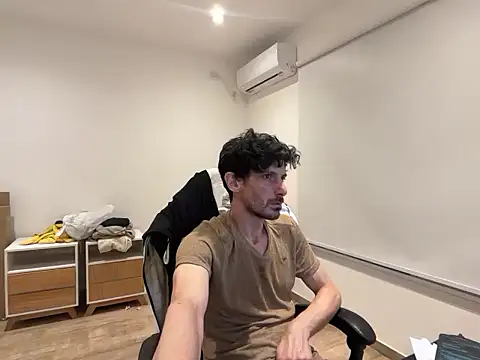 Snapshot of nicolaaaaas chatting on October 2025 03:47:02 AM nicolaaaaas online show from October 2025 03:47:02 AM