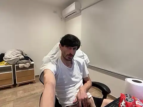 Snapshot of nicolaaaaas chatting on October 2025 01:44:01 AM nicolaaaaas online show from October 2025 01:44:01 AM