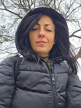 lovewildguy1 online show from March 2026 08:26:33 AM