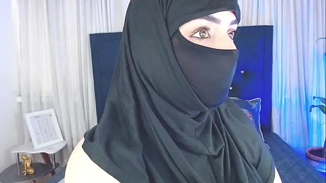 Uzra hayed online show from October 2025 07:47:02 PM