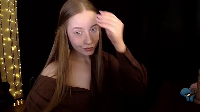 Snapshot of SindiWatsoon chatting on February 2026 03:41:02 PM SindiWatsoon online show from February 2026 03:41:02 PM