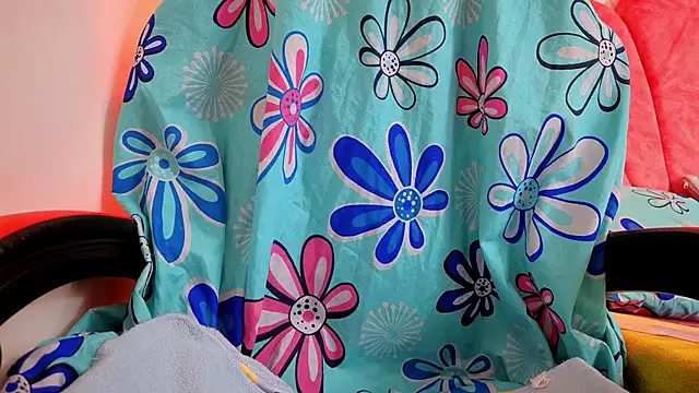 luly pink online show from June 2026 04:46:01 AM
