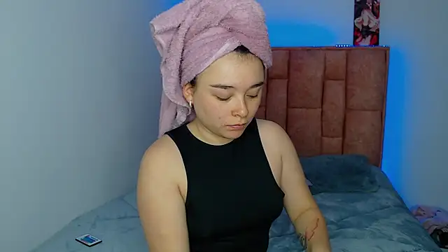 Snapshot of nahia__2 chatting on October 2025 09:16:01 PM nahia 2 online show from October 2025 09:16:01 PM