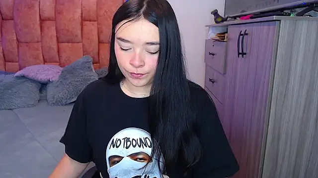 Snapshot of nahia__2 chatting on November 2025 05:57:01 PM nahia 2 online show from November 2025 05:57:01 PM