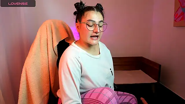 setzuna  online show from February 2026 01:29:02 PM