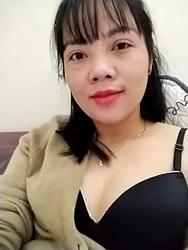 Lady-big91 online show from October 2025 01:39:01 AM