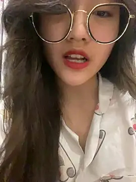 Snapshot of Krixxi22 chatting on March 2025 01:18:02 PM Krixxi22 online show from March 2025 01:18:02 PM