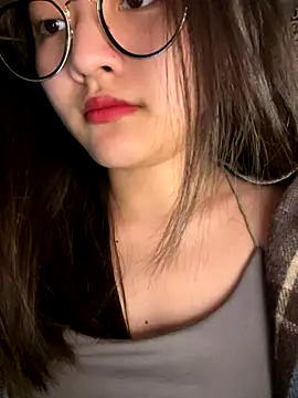 Snapshot of Krixxi22 chatting on September 2025 02:51:01 PM Krixxi22 online show from September 2025 02:51:01 PM