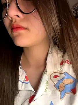 Snapshot of Krixxi22 chatting on November 2025 02:50:02 PM Krixxi22 online show from November 2025 02:50:02 PM