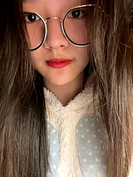 Snapshot of Krixxi22 chatting on December 2025 11:04:02 AM Krixxi22 online show from December 2025 11:04:02 AM