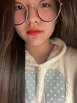 Krixxi22 online show from January 2026 03:06:01 PM