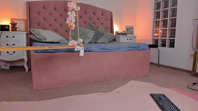 JassyeJoy online show from October 2025 05:30:01 AM