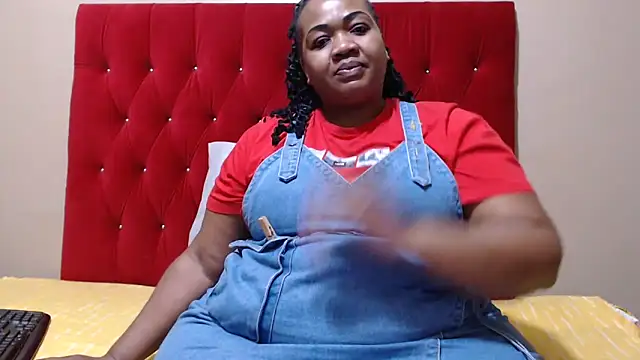 MIGHTYASSS online show from April 2026 08:20:02 AM