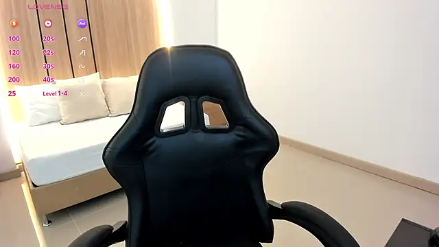 zoe danae  online show from March 2026 12:31:02 PM