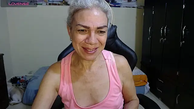 Giorgia xue53 online show from February 2025 06:02:01 AM